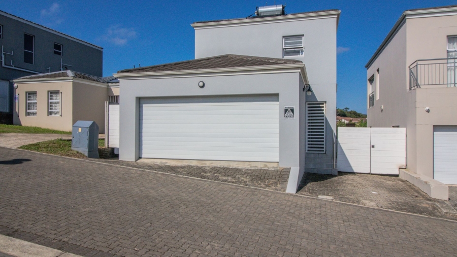 3 Bedroom Property for Sale in Nahoon Valley Park Eastern Cape